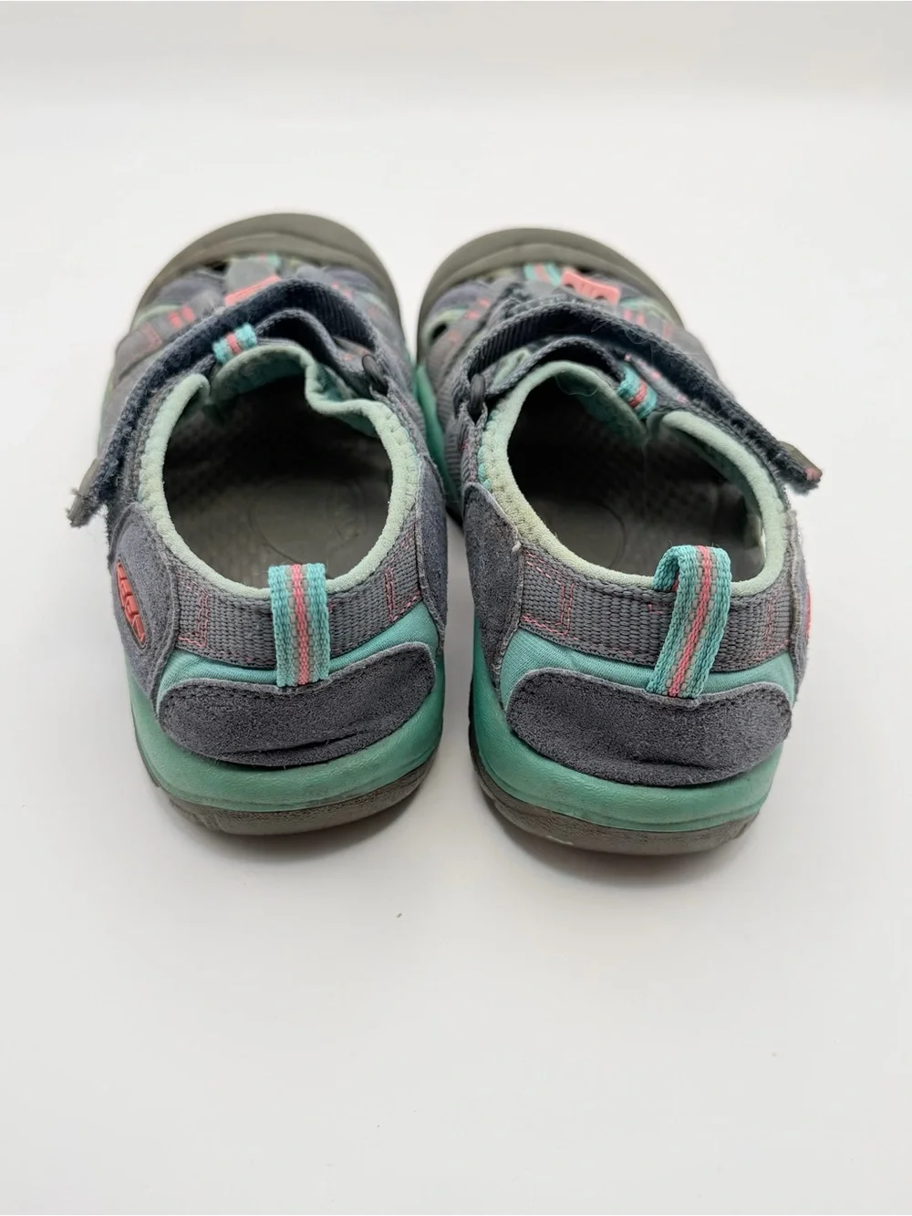 KEEN Kids Size 2 Waterproof Sport Sandals Gray Teal Pink Closed Toe Gorpcore